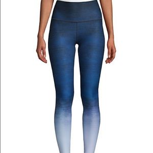 Wear it to heart (WITH) high waist ombré leggings